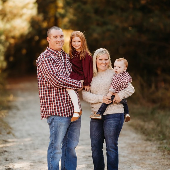 Meet your Posher, Emily - Picture 1 of 1